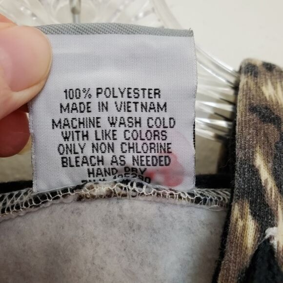 Washington DC custom cropped cheetah hoodie - Picture 5 of 15